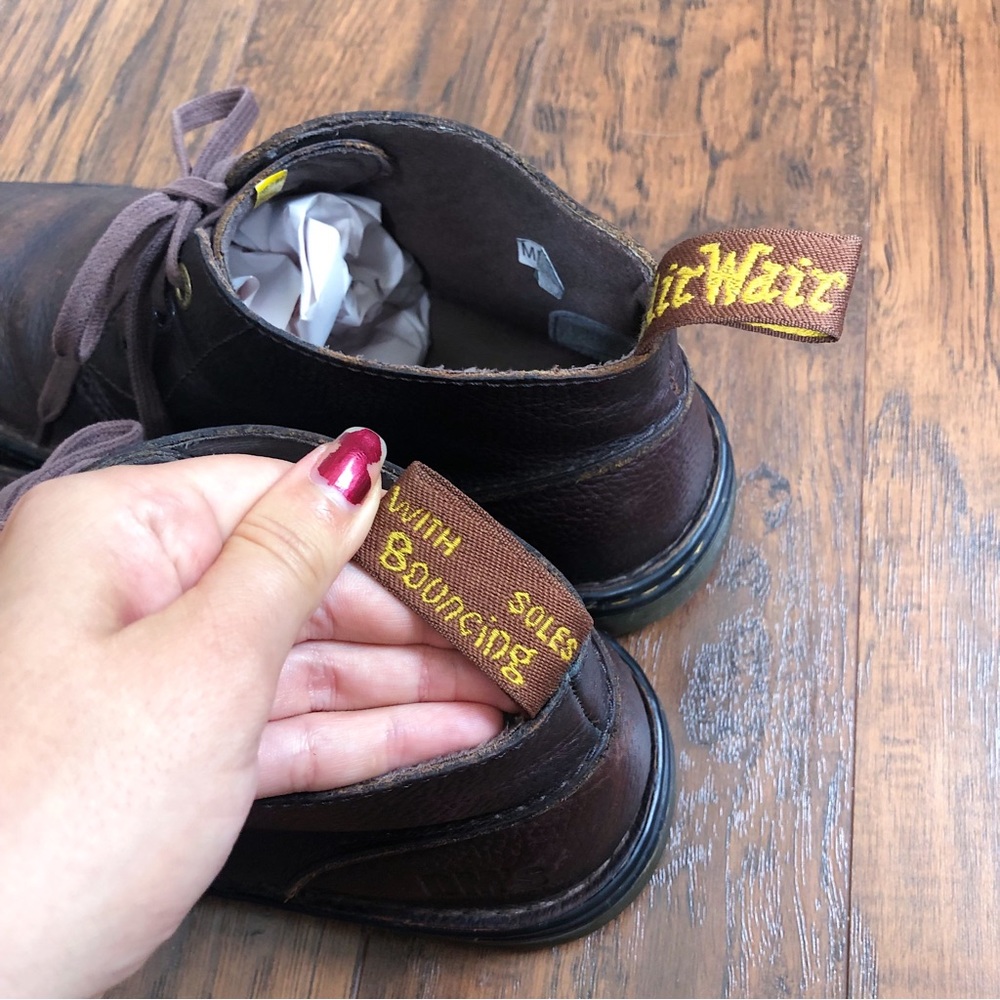 SOLD Dr Martens • Sussex ankle boots Bear Track Slip Resistant Chukka lace up - Picture 8 of 13